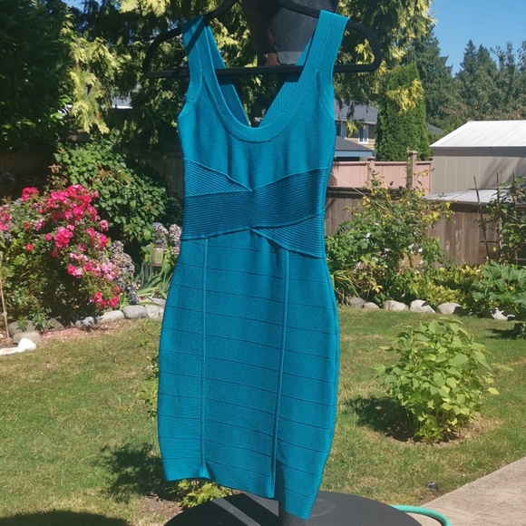 Guess by Marciano Dresses & Skirts - Marciano Guess Bandage Style Dress